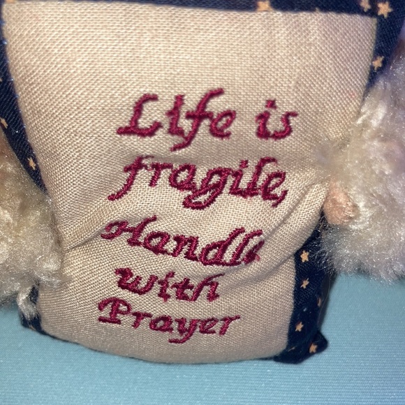 - Boyds bear stuff Boyds life is fragile handle with prayer - Picture 2 of 4